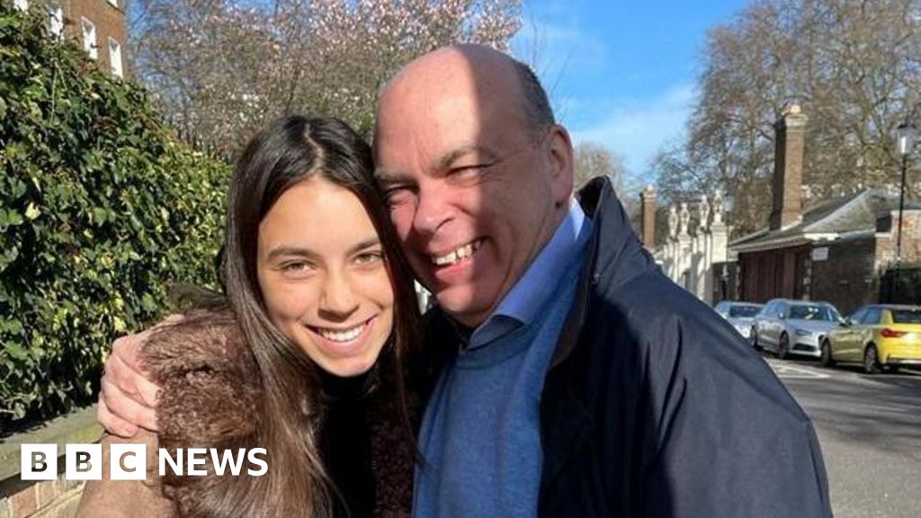 Mike Lynch drowned in Sicily wreck but daughter’s death probed – 2024-10-04 09:25:02 , BBC News