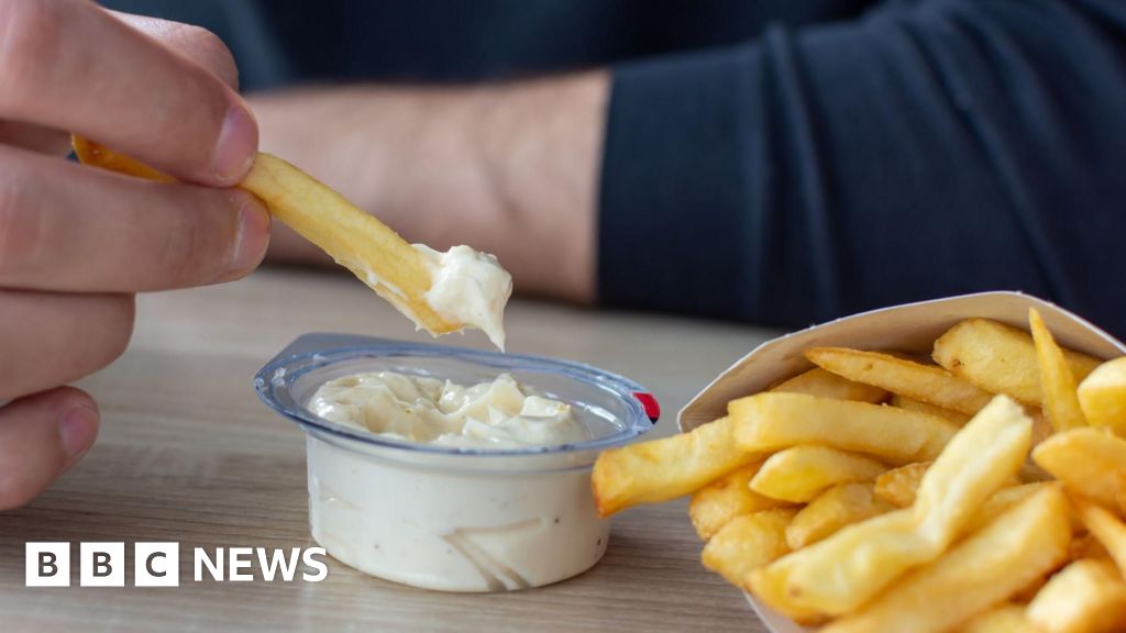 More than 20 products recalled over peanut contamination fears – 2024-10-21 08:03:28 , BBC News