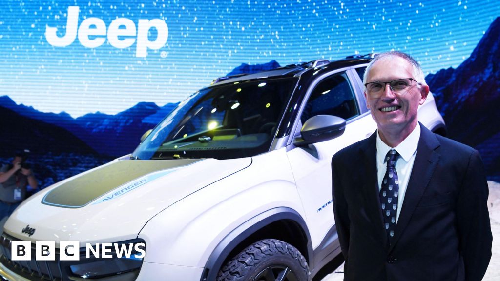 Stellantis boss Carlos Tavares abruptly quits in boardroom clash – 2024-12-02 09:56:00 , BBC News