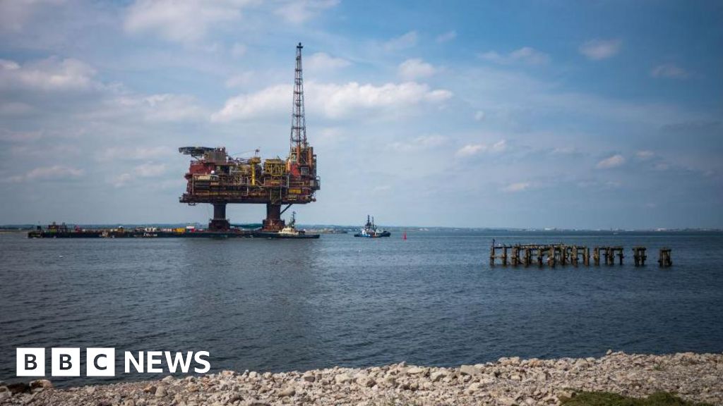 BP’s job is to make money, not set climate policy – 2025-02-26 12:04:00 , BBC News