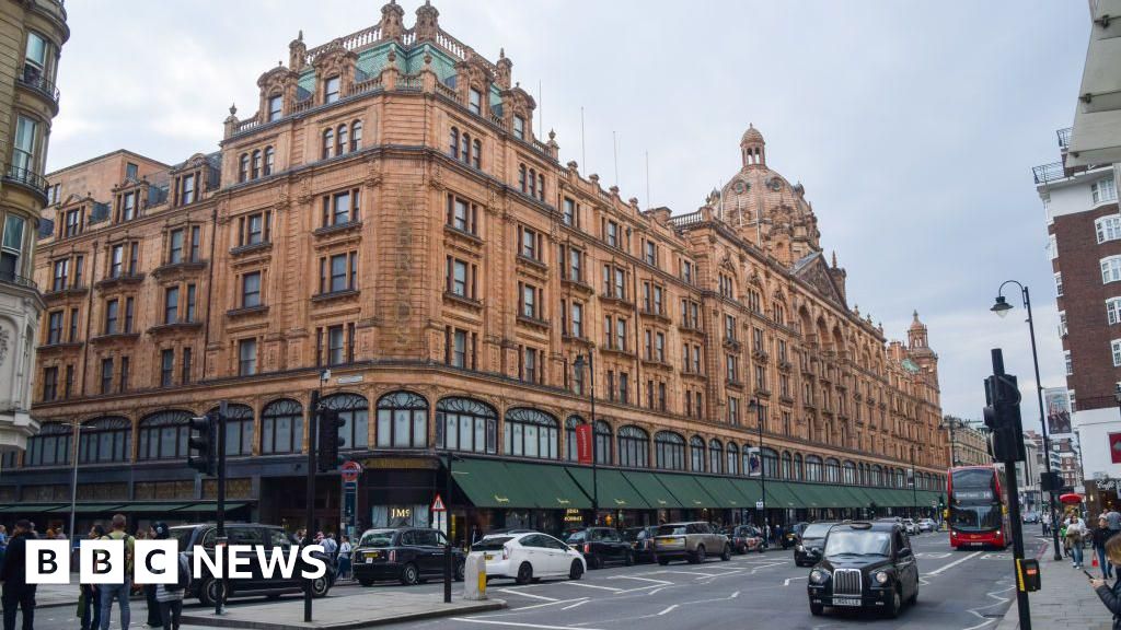 Harrods latest retailer to be hit by cyber attack – 2025-05-01 19:09:00 , BBC News